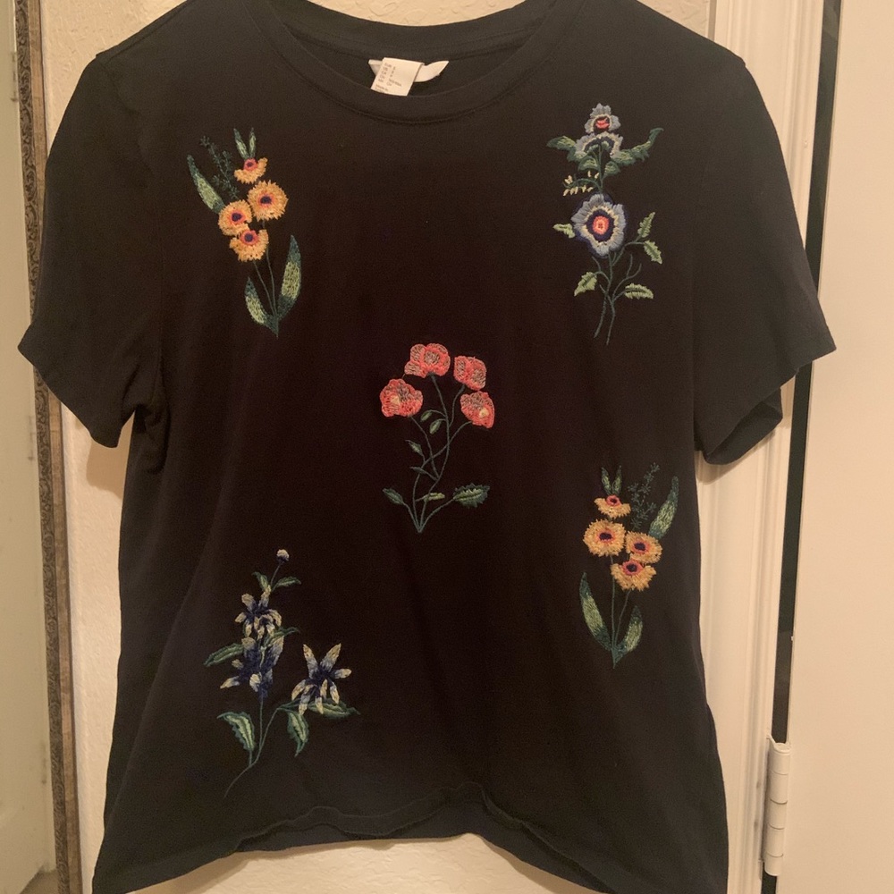 H&M black floral tee shirt